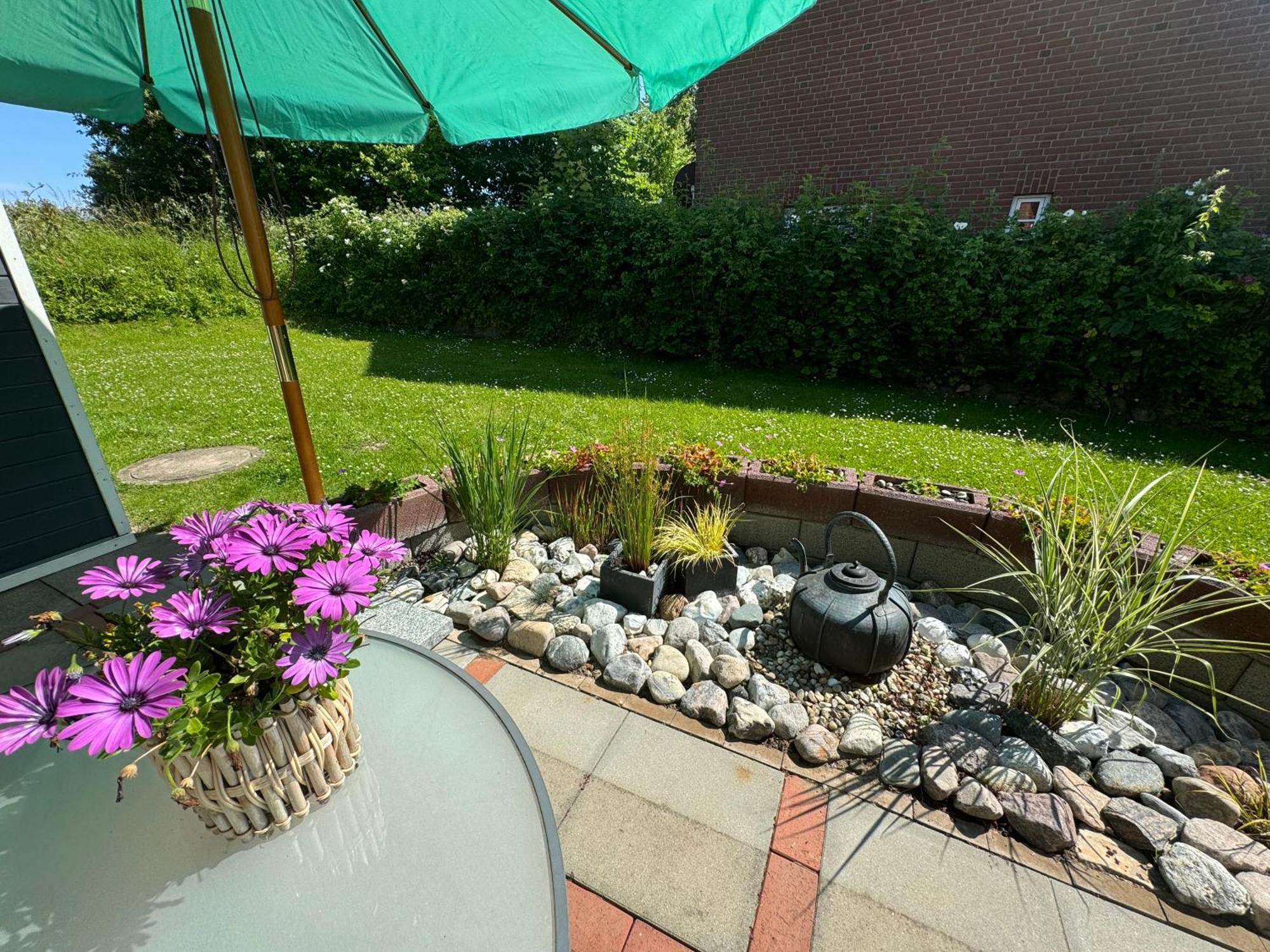 Segelund - Zeit Fuer Uns- Ruhige Und Sonnige Ferienwohnung Mit Terrasse Und Garten Nahe Strand Und Ostsee Schönhagen エクステリア 写真